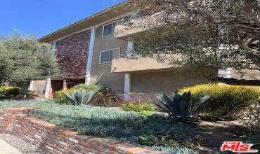 2320 S Bentley Avenue 106, Los Angeles, California 90064, 1 Bedroom Bedrooms, ,2 BathroomsBathrooms,Residential Lease,Rent,2320 S Bentley Avenue 106,24437617