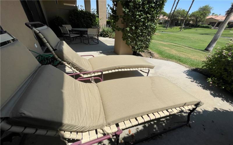 Fairway Cushioned Chaise Loungers