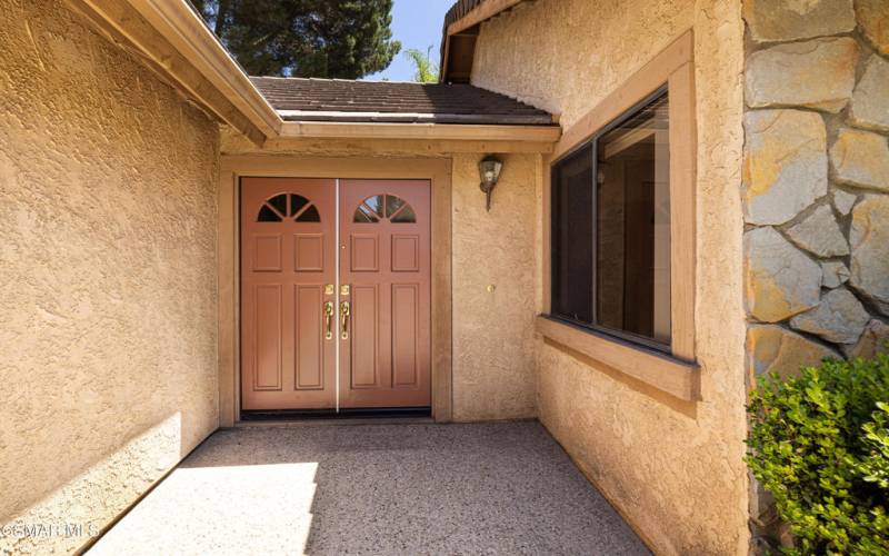 651 Glencliff Cir. - Front Door entry