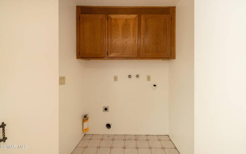 651 Glencliff Cir. -Inside Laundry