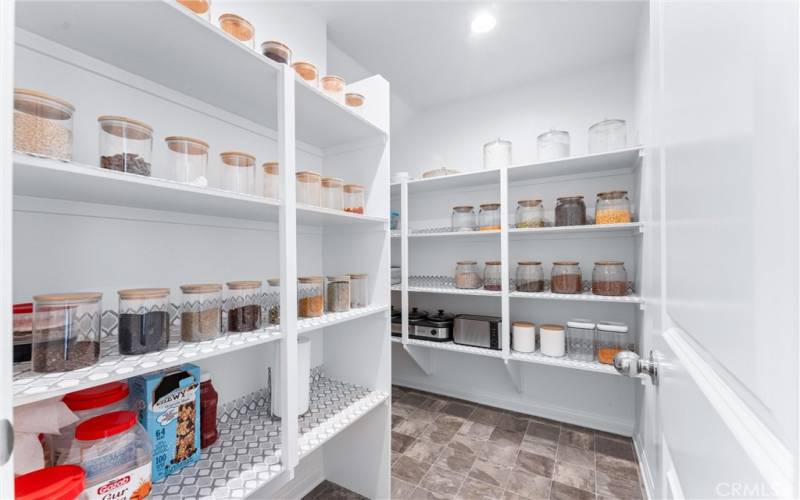 walk in pantry