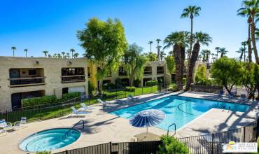 5300 E Waverly Drive J4, Palm Springs, California 92264, 1 Bedroom Bedrooms, ,1 BathroomBathrooms,Residential,Buy,5300 E Waverly Drive J4,24431481