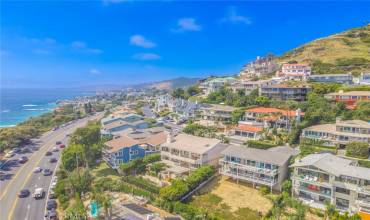 20 N Stonington Road, Laguna Beach, California 92651, 4 Bedrooms Bedrooms, ,3 BathroomsBathrooms,Residential Lease,Rent,20 N Stonington Road,NP24147266