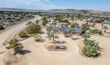 56810 Chipmunk Trail, Yucca Valley, California 92284, 3 Bedrooms Bedrooms, ,2 BathroomsBathrooms,Residential,Buy,56810 Chipmunk Trail,JT24188048