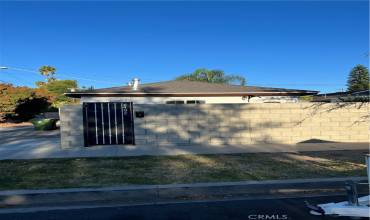 6402 Amigo Avenue, Reseda, California 91335, ,1 BathroomBathrooms,Residential Lease,Rent,6402 Amigo Avenue,SR24187653