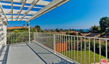 424 Lombard Avenue, Pacific Palisades, California 90272, 3 Bedrooms Bedrooms, ,3 BathroomsBathrooms,Residential Lease,Rent,424 Lombard Avenue,24437295