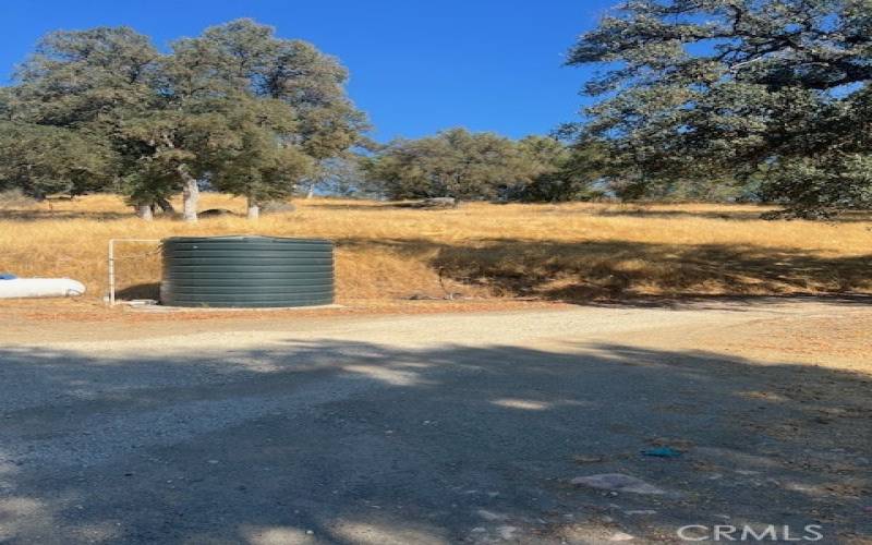 WATER STORAGE TANK