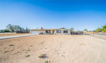 15023 Tonikan Road, Apple Valley, California 92307, 3 Bedrooms Bedrooms, ,2 BathroomsBathrooms,Residential,Buy,15023 Tonikan Road,CV24168672