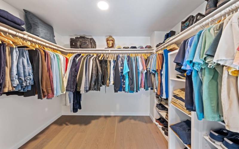 Walk-in closet