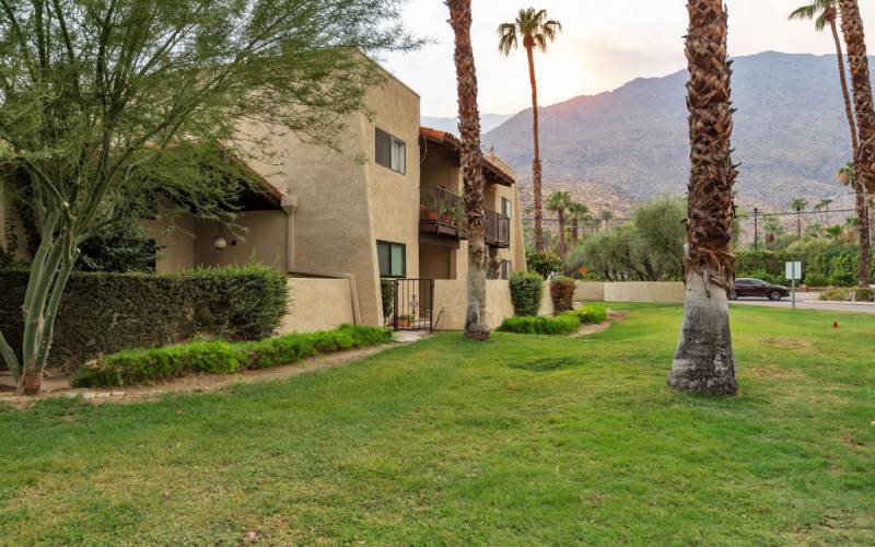 2160_S_Palm_Canyon_Dr_10_Palm_Springs_CA