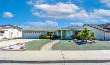 610 Mount Hood Drive, Hemet, California 92543, 2 Bedrooms Bedrooms, ,2 BathroomsBathrooms,Residential,Buy,610 Mount Hood Drive,SW24181549