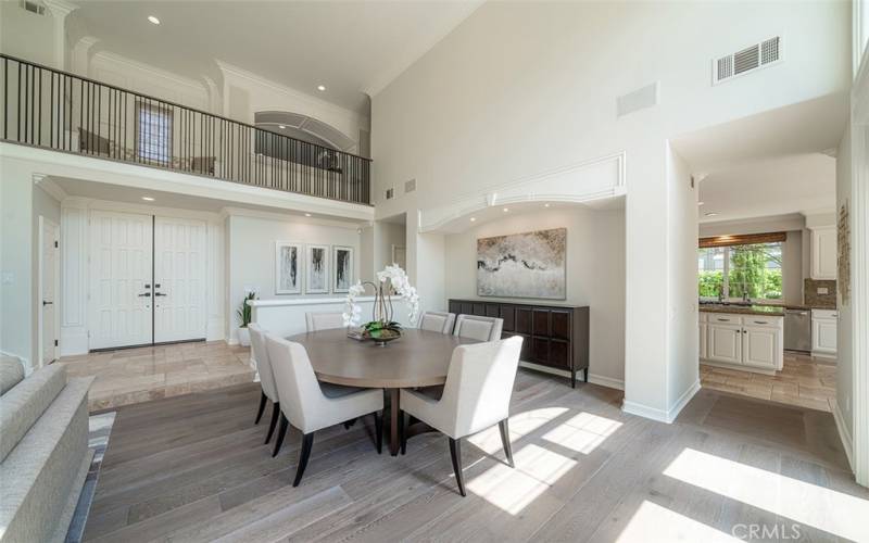 Photo of  2nd floor hallway from Great Room Dining area