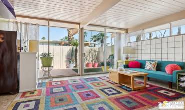 1111 E Palm Canyon Drive 325, Palm Springs, California 92264, 1 Bedroom Bedrooms, ,1 BathroomBathrooms,Residential,Buy,1111 E Palm Canyon Drive 325,24438347