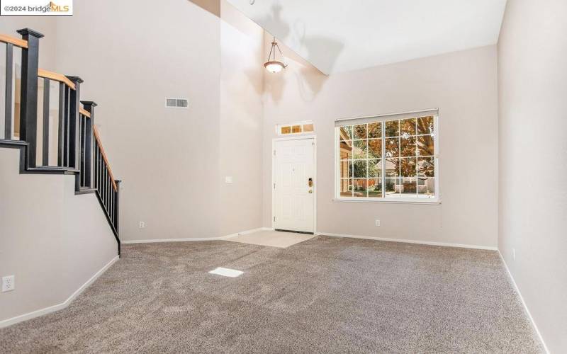 Dining Room/Formal Living Room