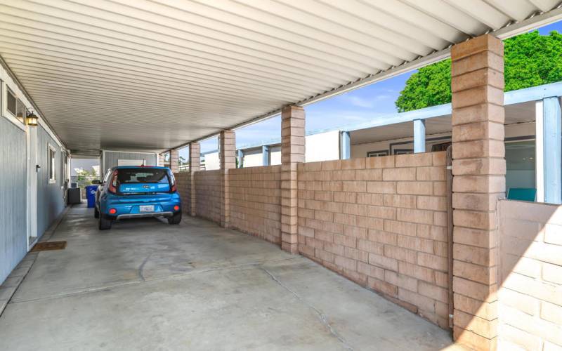 CARPORT - PARKING