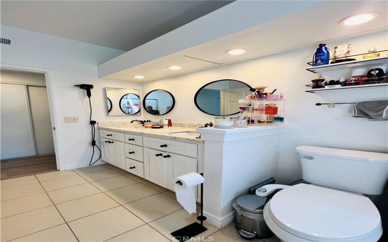 Main bathroom