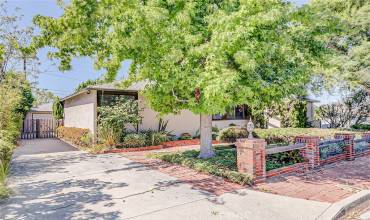 3403 N Poinsettia Avenue, Manhattan Beach, California 90266, 4 Bedrooms Bedrooms, ,2 BathroomsBathrooms,Residential Lease,Rent,3403 N Poinsettia Avenue,SB24188749