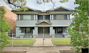 840 W 40th Place, Los Angeles, California 90037, 2 Bedrooms Bedrooms, ,2 BathroomsBathrooms,Residential Lease,Rent,840 W 40th Place,AR24189506