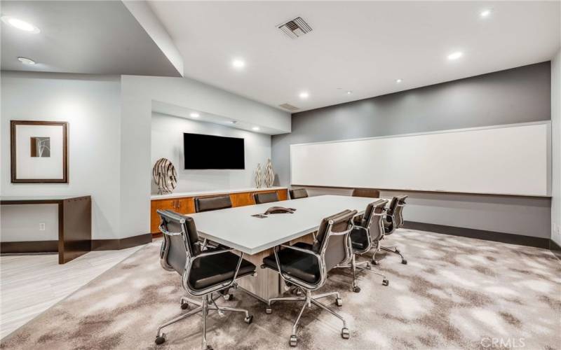 The Tower One Conference Room can be used free of charge, on a first-come-first-served basis, or be reserved for your important meetings. Tower Two has a more intimate Conference Room that can be used as well.