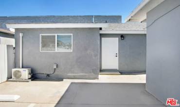 613 Pico Street, San Fernando, California 91340, 2 Bedrooms Bedrooms, ,1 BathroomBathrooms,Residential Lease,Rent,613 Pico Street,24438849