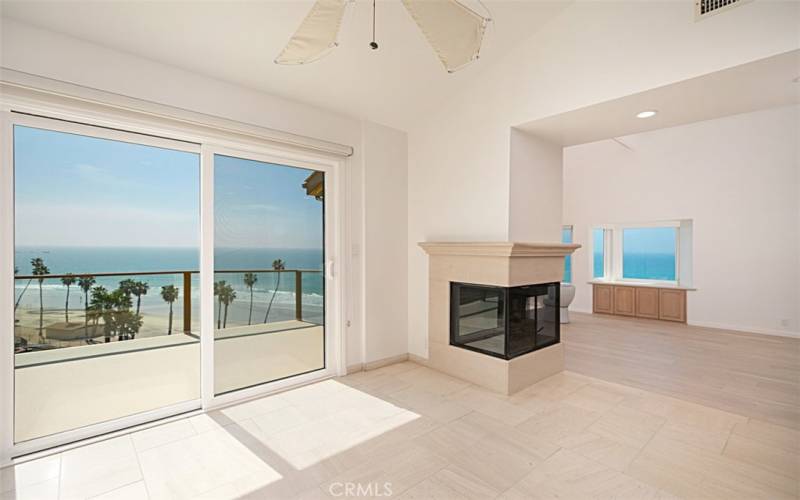 Looking from kitchen to livingroom and deck.