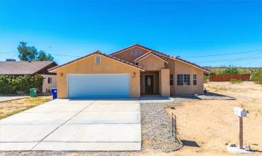 6218 Daisy Avenue, 29 Palms, California 92277, 3 Bedrooms Bedrooms, ,2 BathroomsBathrooms,Residential,Buy,6218 Daisy Avenue,JT24185245