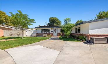 19003 Calla Way, Canyon Country, California 91351, 4 Bedrooms Bedrooms, ,2 BathroomsBathrooms,Residential,Buy,19003 Calla Way,SR24184413