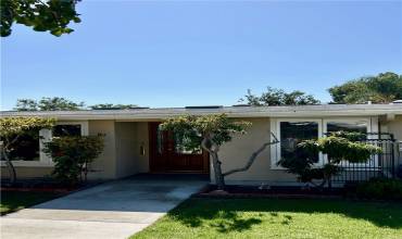 1740 Sunningdale Rd., M14-16J, Seal Beach, California 90740, 2 Bedrooms Bedrooms, ,2 BathroomsBathrooms,Residential,Buy,1740 Sunningdale Rd., M14-16J,PW24184794