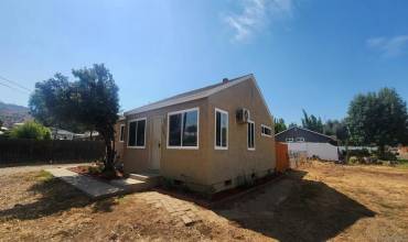 13521 Julian Ave, Lakeside, California 92040, 2 Bedrooms Bedrooms, ,2 BathroomsBathrooms,Residential,Buy,13521 Julian Ave,240021658SD