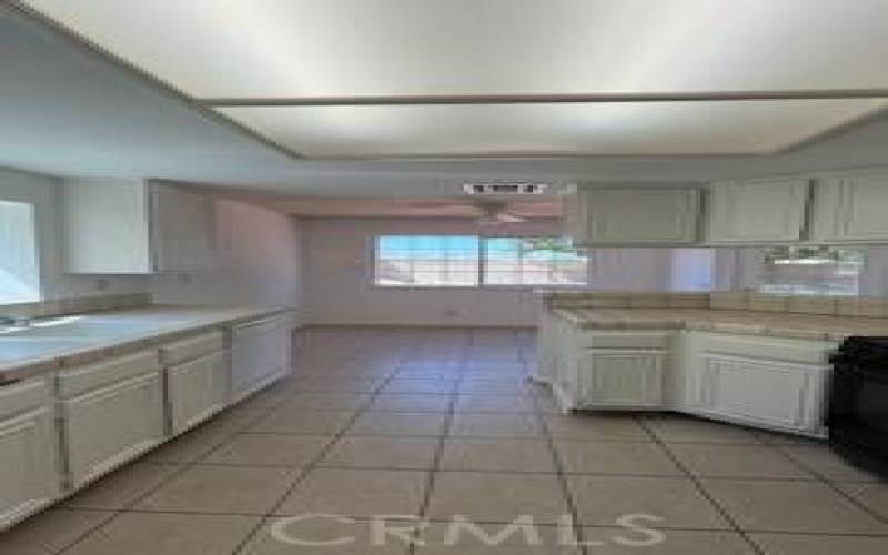 kitchen view to breakfast area