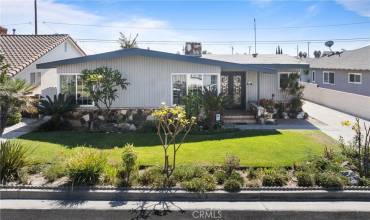 8566 Puritan Street, Downey, California 90242, 3 Bedrooms Bedrooms, ,2 BathroomsBathrooms,Residential,Buy,8566 Puritan Street,OC24189202