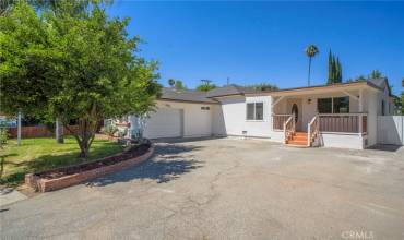 19143 Jovan Street, Tarzana, California 91335, 3 Bedrooms Bedrooms, ,3 BathroomsBathrooms,Residential,Buy,19143 Jovan Street,SR24172892