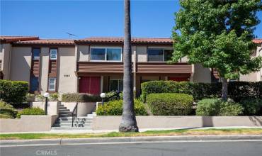 5915 Armaga Spring Road D, Rancho Palos Verdes, California 90275, 3 Bedrooms Bedrooms, ,3 BathroomsBathrooms,Residential,Buy,5915 Armaga Spring Road D,SB24180431