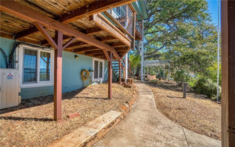 Ground Floor Back Walkway