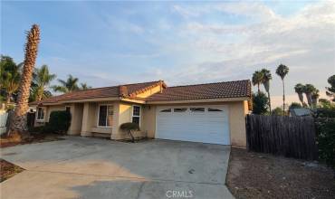 1945 Brooks Gln, Escondido, California 92029, 3 Bedrooms Bedrooms, ,2 BathroomsBathrooms,Residential,Buy,1945 Brooks Gln,OC24188019