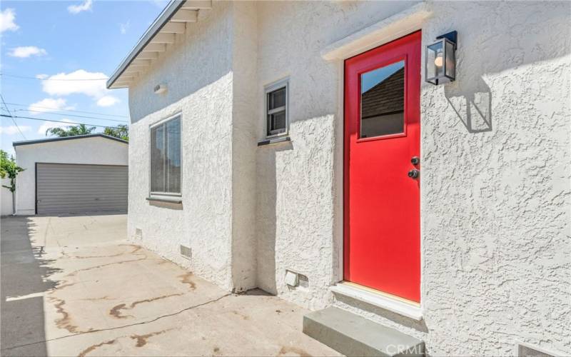 Side Kitchen Entrance