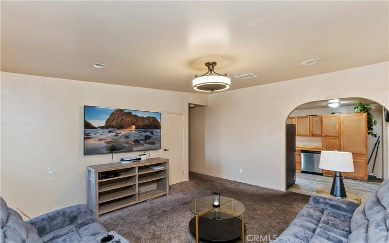 Livingroom into Kitchen