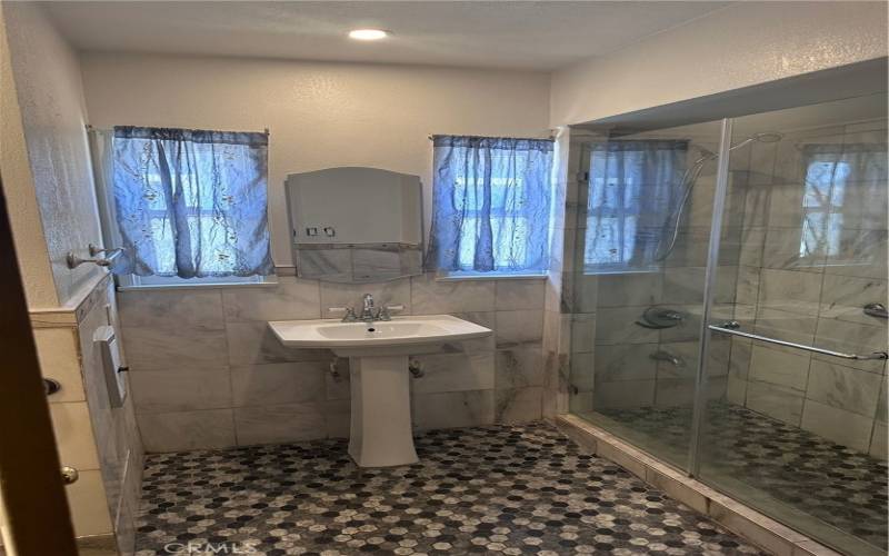 Main Bathroom