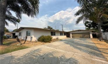 7061 Newbury Avenue, San Bernardino, California 92404, 4 Bedrooms Bedrooms, ,1 BathroomBathrooms,Residential,Buy,7061 Newbury Avenue,OC24188221