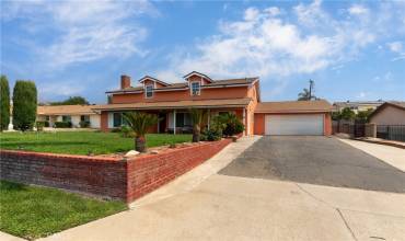 5945 Mckinley Avenue, San Bernardino, California 92404, 5 Bedrooms Bedrooms, ,2 BathroomsBathrooms,Residential,Buy,5945 Mckinley Avenue,IV24190261