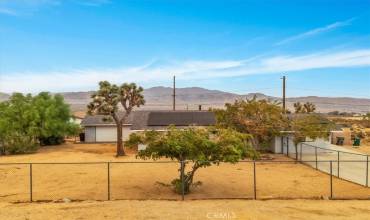 60762 Natoma Trail, Joshua Tree, California 92252, 3 Bedrooms Bedrooms, ,2 BathroomsBathrooms,Residential,Buy,60762 Natoma Trail,JT24190866