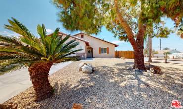 5616 Abronia Avenue, California 92277, 3 Bedrooms Bedrooms, ,2 BathroomsBathrooms,Residential,Buy,5616 Abronia Avenue,24439495