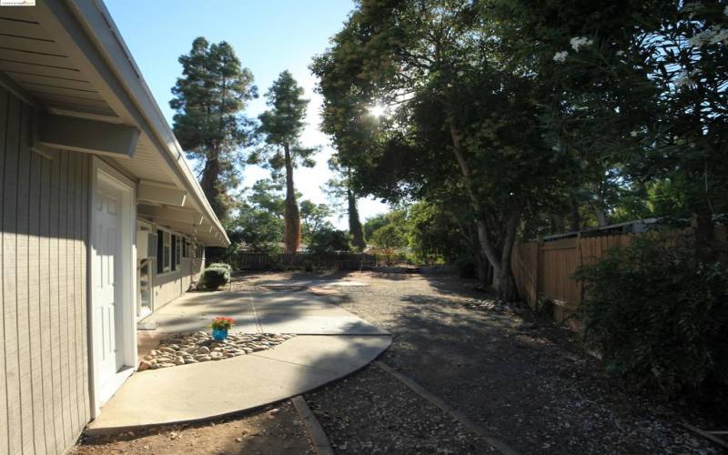 WALKWAY TO BACKYARD