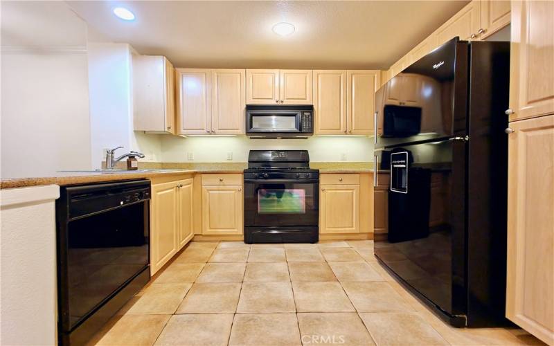 Kitchen with lots of Storage