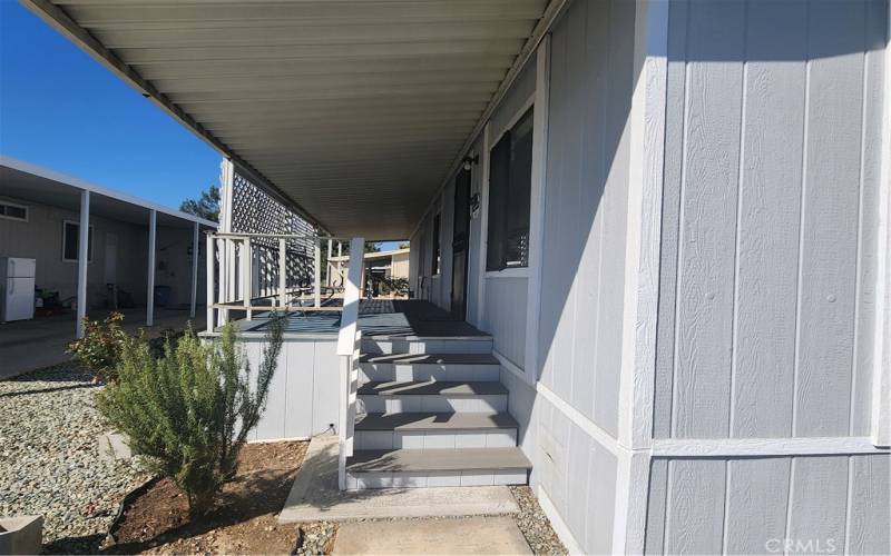 New Trex Stairs to Covered Patio