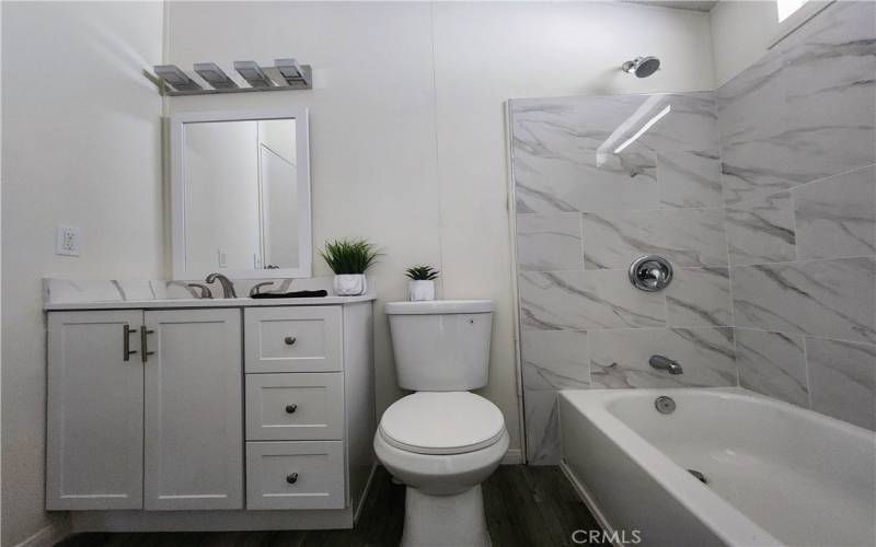 Remodeled Full Guest Bath