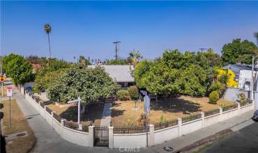 14345 Chase Street, Panorama City, California 91402, 3 Bedrooms Bedrooms, ,Residential,Buy,14345 Chase Street,SR24191583