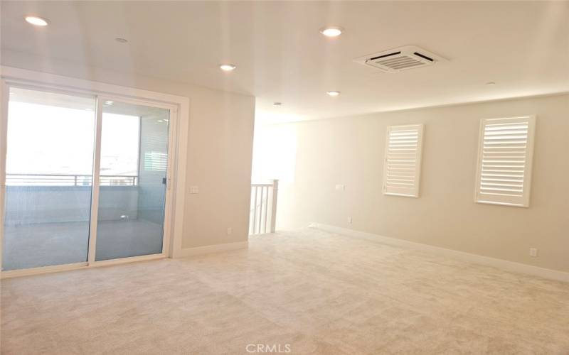 Bonus Room with open view covered deck and wine fridge