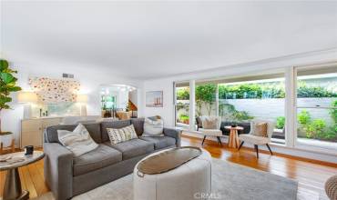 226 Via Koron, Newport Beach, California 92663, 3 Bedrooms Bedrooms, ,3 BathroomsBathrooms,Residential Lease,Rent,226 Via Koron,NP24191632