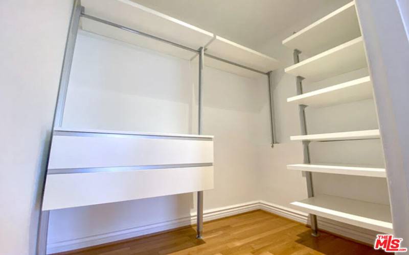 Walk-in Closet